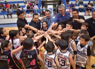 Motiva alcalde Javier Lamarque a pequeños basquetbolistas en arranque de la primera Copa Nacional de Baloncesto 2025