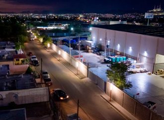 Refuerza Toño Astiazarán seguridad a familias del Palo Verde con nuevo tramo de Camina Segura
