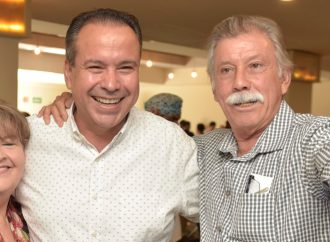 Apoya Toño Astiazarán la salud de adultos mayores