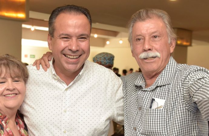 Apoya Toño Astiazarán la salud de adultos mayores