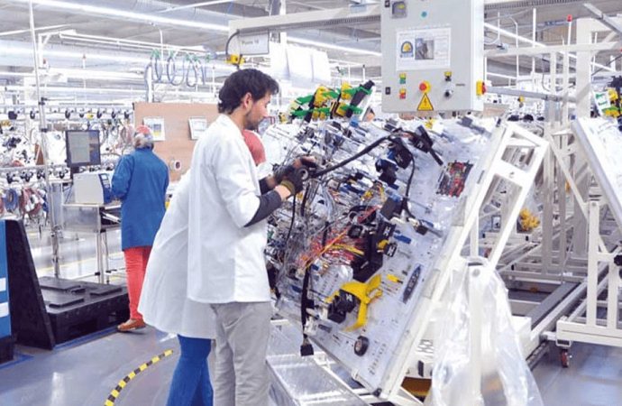 Industriales enfrentan otros 90 días de incertidumbre ante posibles aranceles de EE. UU.