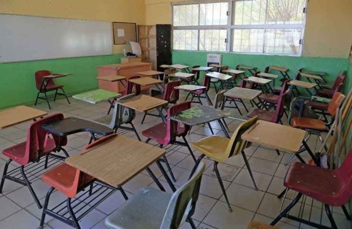 Asegura educación municipal que no hay robos en escuelas