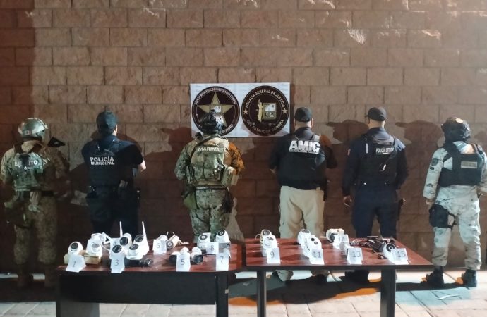 FGJES asegura 23 cámaras de video vigilancia parásitas en operativo conjunto en San Luis Río Colorado