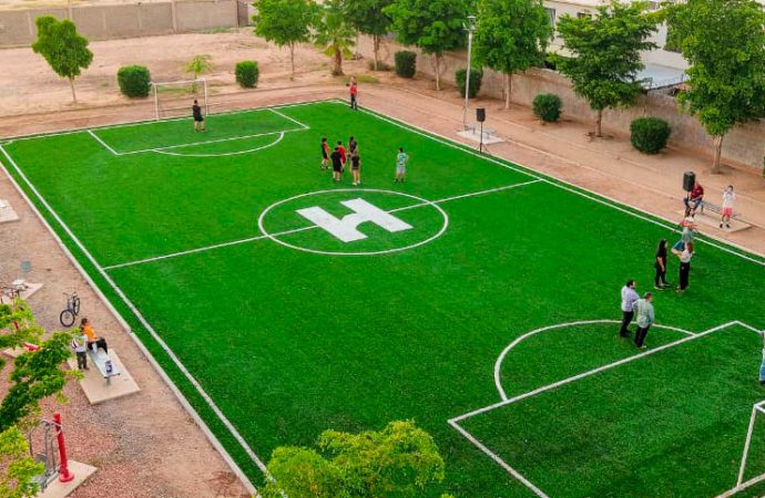 Inauguran en Villa Merlot nueva cancha de fútbol con pasto sintético gracias a esfuerzo conjunto