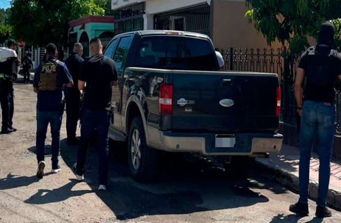 Rescatan a dos personas privadas de la libertad y detienen a cinco en la colonia Olivares
