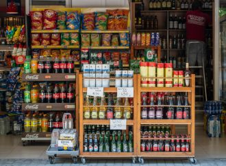 Comerciantes de Hermosillo advierten riesgos por impuesto a bebidas azucaradas en el PEF 2026