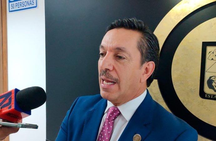 Propone David Figueroa que hijos de sonorenses en retorno de EU puedan obtener su acta de nacimiento