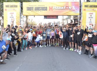 Encabeza Toño Astiazarán primer Trote Amistoso en Nogales con más de 1,500 corredores