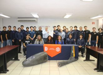 Vuelven estudiantes de ITH que concursaron en certamen de aviación de Alemania