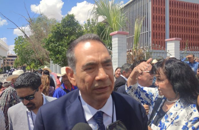 El 22 de septiembre se dictaminará la posible reapertura de la frontera para el paso ganado
