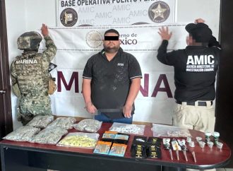 Capturan en Puerto Peñasco a hombre con drogas y vehículo robado en Estados Unidos