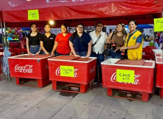 Leones de Obregón apoyan a la comunidad con lentes y alimentos