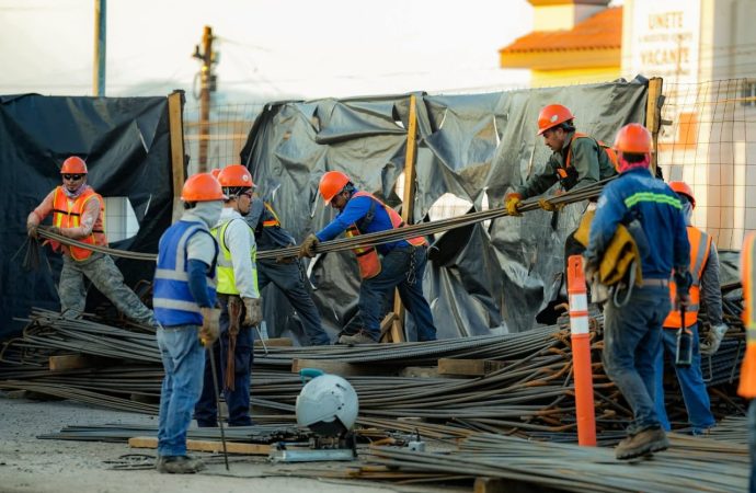 Cerrarán la calle Pesqueira a partir del lunes por la construcción del puente a desnivel