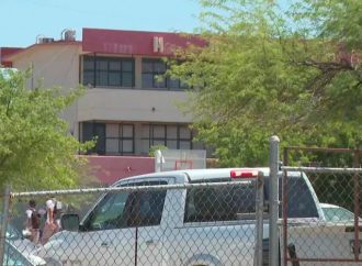 Cuatro menores agreden a velador de preparatoria en Hermosillo; fueron detenidos