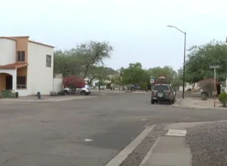Sujeto muerde a policía durante intento de detención en Hermosillo