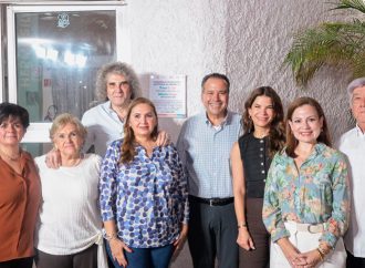 Toño Astiazarán y Patty Ruibal llevan beneficios energéticos a la niñez vulnerable