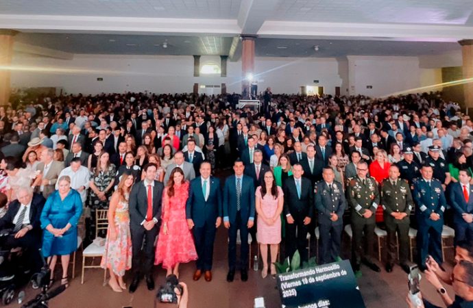 Presenta Antonio Astiazarán su primer informe; anuncia libramiento al norponiente de Hermosillo