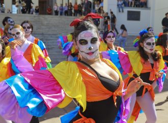 Color y cultura: Celebran Día de Muertos en la Unison