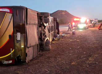 Huyen conductores del autobús de Tufesa accidentado en Sonora; hay 7 muertos y 24 lesionados