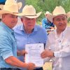 Encabeza Durazo entrega de apoyo a ganaderos de Sonora