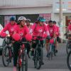 Pedalean navojoenses contra el cáncer de mama con “Rodada Rosa”
