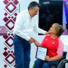 Reconoce Ayuntamiento a Leticia Ochoa, atleta paralímpica cajemense de talla internacional