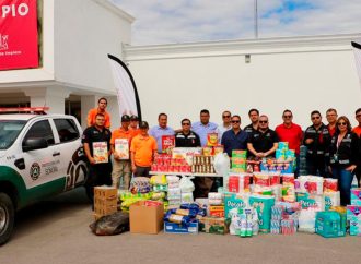 Protección Civil entrega 5.6 toneladas de apoyo a damnificados en centro de acopio