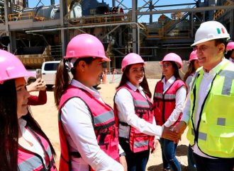 Gobernador Durazo coloca a Sonora en primer lugar de exportación minera en la frontera norte