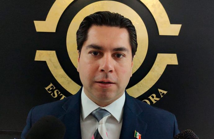 Busca Emeterio Ochoa eliminar la prohibición del transporte de carga en caminos vecinales
