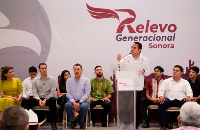 Heriberto Aguilar llama a la juventud a defender las causas del pueblo durante el foro “Juventud y Gobernanza”