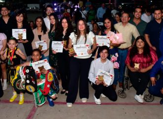 Reconocen talento de 15 navojoenses con el Premio Municipal de la Juventud 2025
