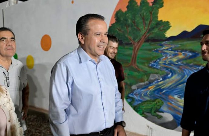 Inaugura Toño Astiazarán mural del Colectivo Sangre del Desierto en Loma Linda