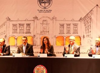 Reconoce Javier Lamarque a campus Cajeme de Unison por su décimo quinto aniversario