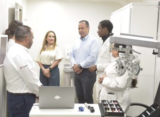 Da bienvenida Toño Astiazarán a servicios de salud del Dr. Vagón en Hermosillo
