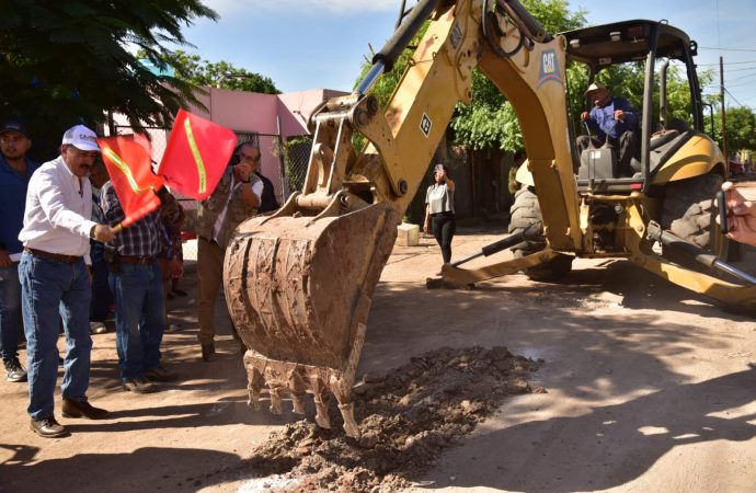 Arranca Lamarque nueva obra de pavimentación y reafirma compromiso con Cajeme