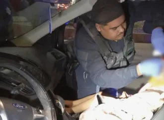 Policías brindan primeros auxilios a menor de cuatro años en Hermosillo
