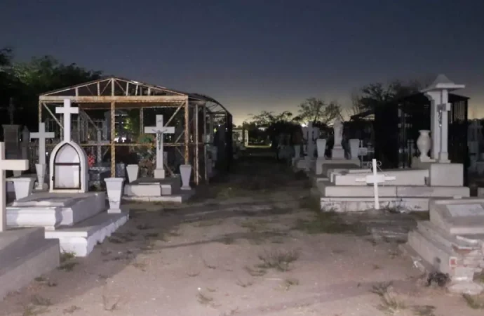 “Lo que la gente cuenta”: el Trolebús que revive el miedo y las leyendas en Hermosillo