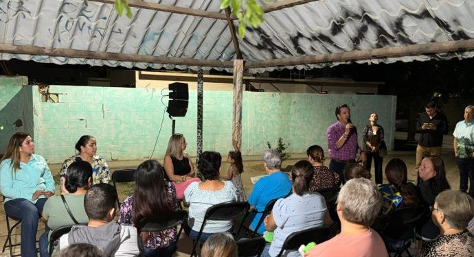 Lleva David Figueroa jornada 35 del “Diputado en tu Colonia” a Las Dunas