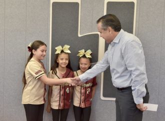 Apoya Toño Astiazarán a 125 deportistas hermosillenses con el Fondo Deportivo