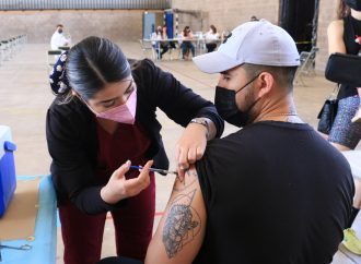 Inaugura el Gobernador Alfonso Durazo jornada de Macrovacunación en Hermosillo