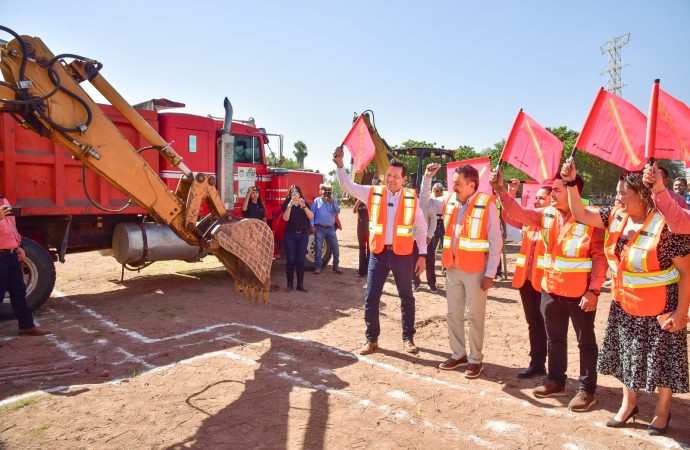 Da banderazo Javier Lamarque a nuevas instalaciones del SNTE 54 en Cajeme