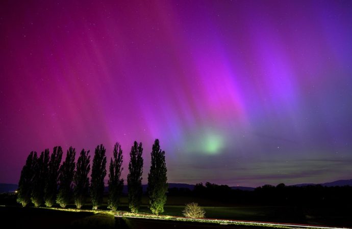 Auroras boreales iluminan el cielo de Estados Unidos y México