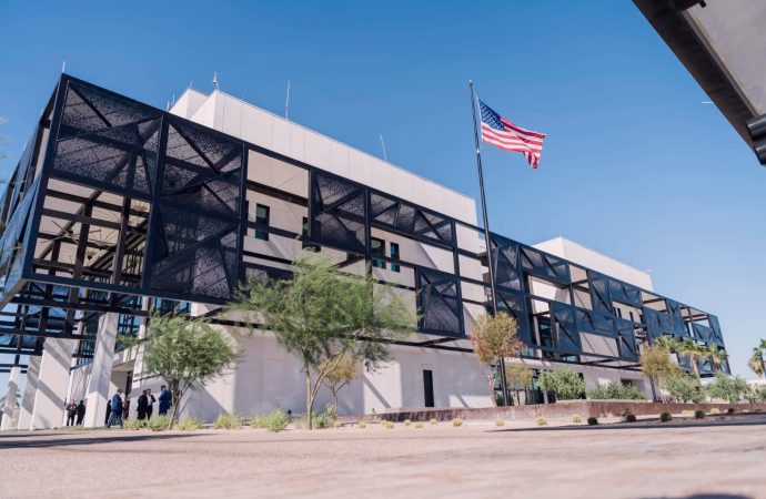 Alerta Consulado de E.U.A. sobre “coyotes” en Tiktok