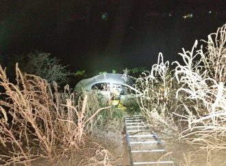 Salvan bomberos de Cajeme a hombre en el Canal Bajo