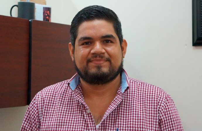 Va morena por 35 mil afiliados: Monge Badachi