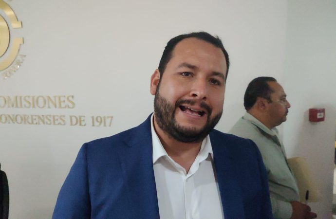 Propone Manuel Scott políticas públicas a favor de las personas de Talla Baja en Sonora