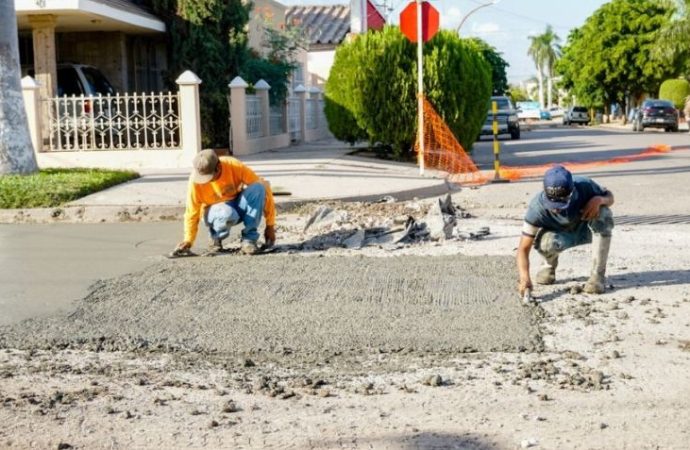 Con bacheo de concreto, Navojoa apuesta a calles más duraderas