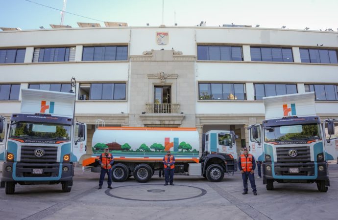 Equipa Toño Astiazarán con nueva maquinaria para mejorar servicios a la comunidad