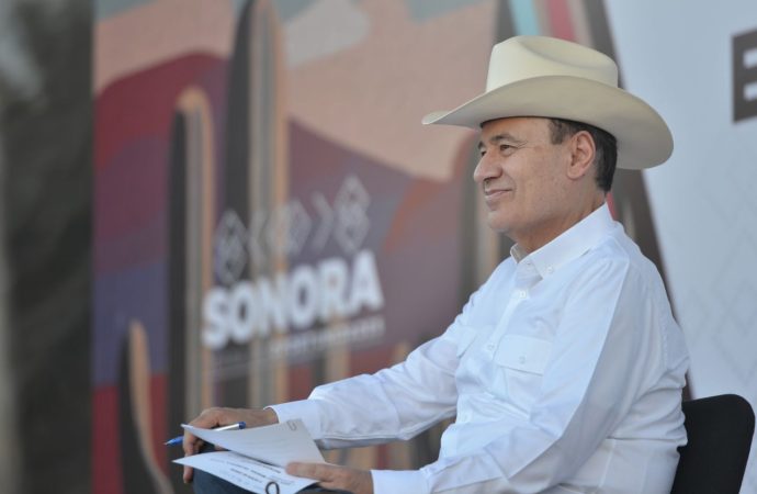 Gobernador Durazo detona economía, turismo y conectividad con nueva ruta aérea Hermosillo-Mazatlán