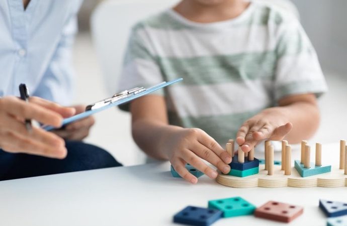 ‘El Corazón Delator’ una puesta en escena que aborda temas mentales